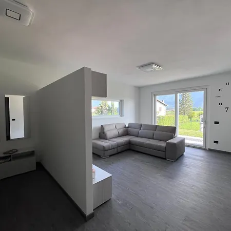 Colombaio Con Idromassaggio A 10 Min Dal Di Holiday home Cresciasca