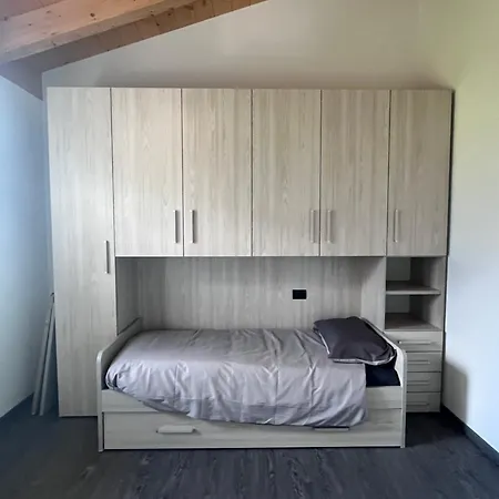 Holiday home Colombaio Con Idromassaggio A 10 Min Dal Di Cresciasca